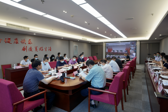 四川尊龙凯时集团召开疫情防控工作领导小组2022年第3次会议 集团党委书记、董事长、疫情防控工作领导小组第一组长任丁主持会议并讲话